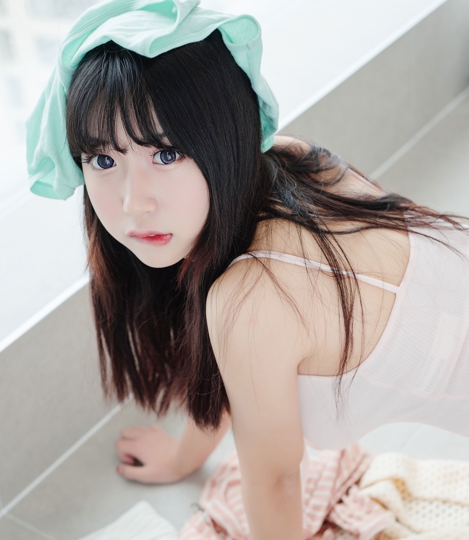 猫九酱COSPLAY普通尺度作品合集，55个精彩视频任你下载！