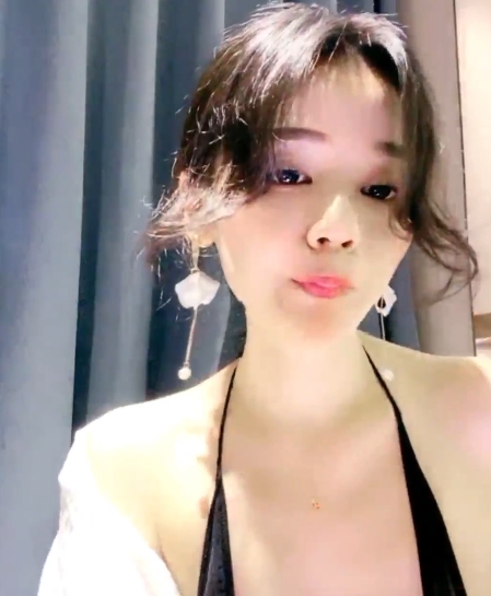 桑哥微信福利直播合集92个精彩视频57.4GB大容量16V全新ED2K链接分享