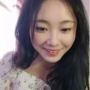 半糖顶点甜美合集52V38.8G，百度ED2K收藏373