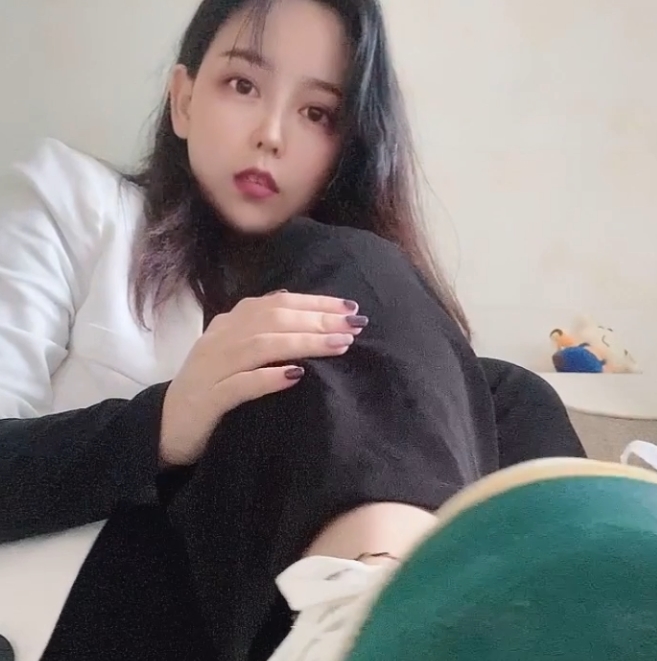 套路直播豆满月最新合集17V9.38G，收藏70，百度ED2K