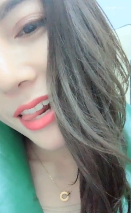 户外勾引女王叶子姐姐木兰最新合集22V159.5G，户外魅力勾引