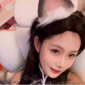 新资源福利姬小屁大王屁小六最新合集158V2.4G，完美露脸，消失两年重出江湖