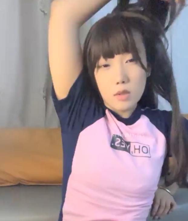 水花狂喷百度盘校花合集02V2.6G，双重压缩无密码