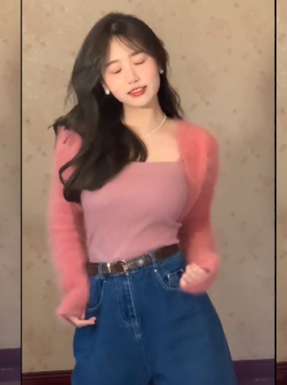 自制快手弹力摇抖音女神最新合集1V3.5G，摆胯摇玩铁太高兴了