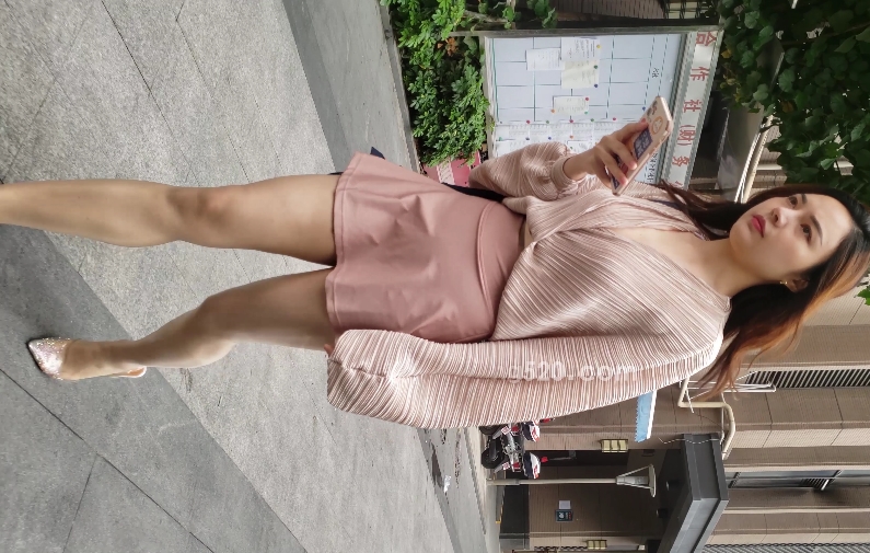 百度云高跟美腿超短裙合集1V9.44G，分卷压缩包下载