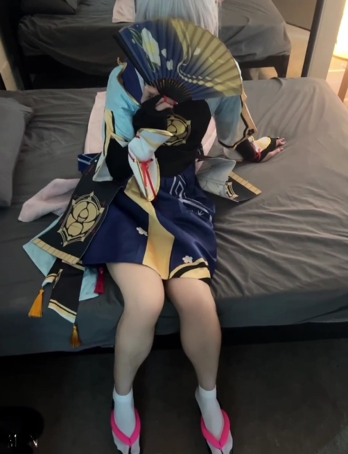 转载搬运原神COS小视频合集3V870M，推特草神雷神神里绫华，不露脸