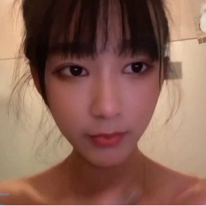 佳凯小仙奶twitterjiakai39最新合集23V18P500M，精彩视频与美图分享