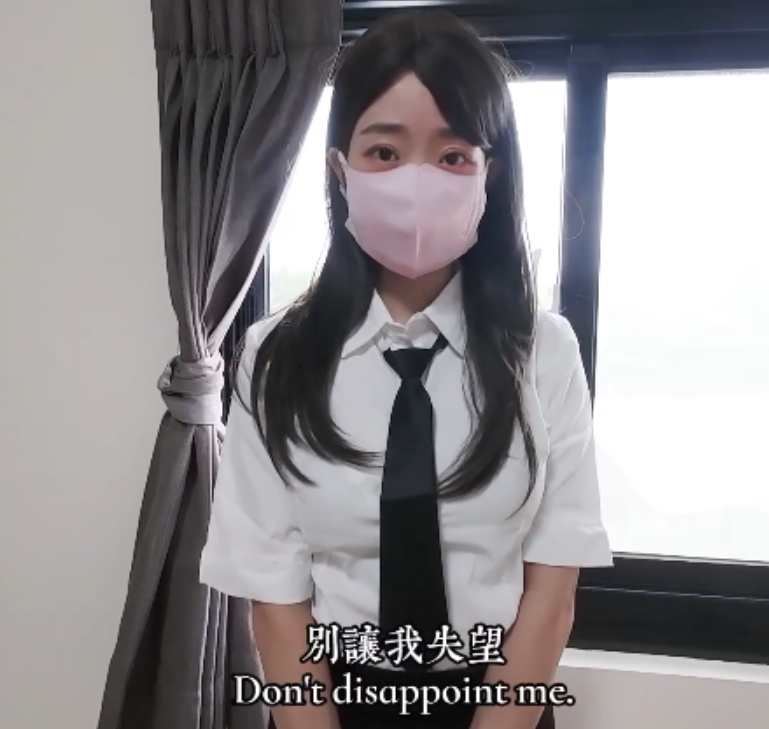 转载百度盘清纯活力少女ssrpeach美腿光阴互动合集2V631MB