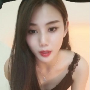 绿播女神小橙子妖娆合集1V1.25G，沉沦美炸了！道具某处解压观看