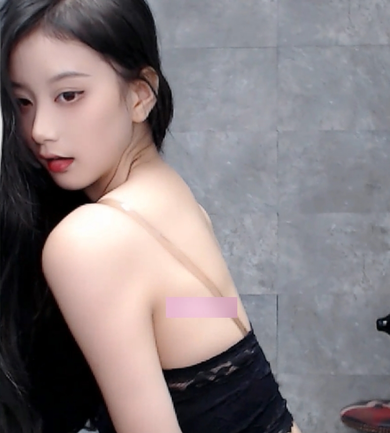 CC定制双视角福利耶耶最新合集2V422M，怼屏精彩！