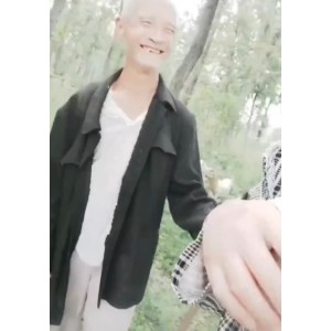 转载黄播户外勾引少妇最新合集1V459M，沉沦白发老头团建