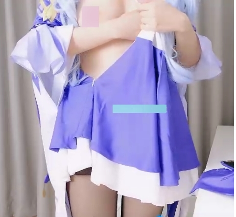 度盘cos刻晴大尺铃木美咲最新合集1V200M，剧情精彩