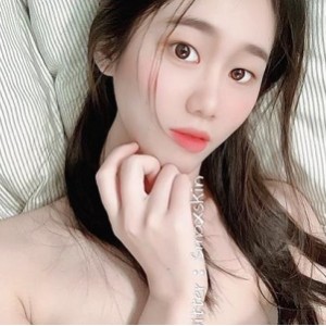 推特反差展示smaxskin合集412P167V2.72GB，街头火爆裸姐系列