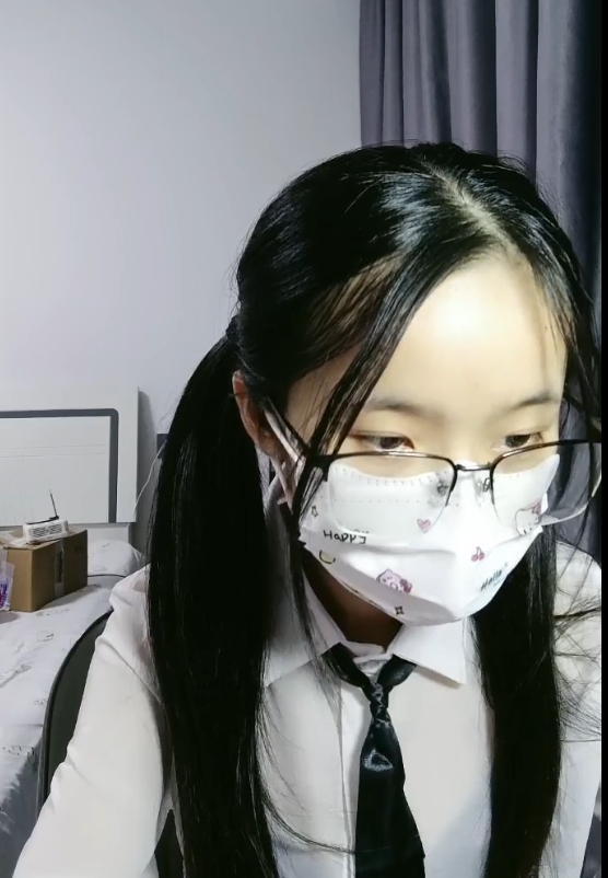 嫩星洗澡合集嫩星星最新登场20V5.59G，源码录制