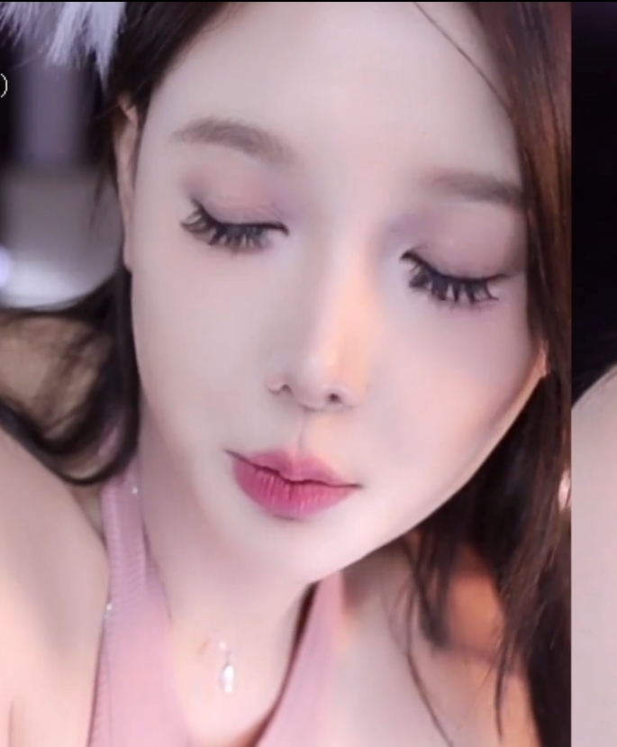 斗鱼热舞合集米娜minana最新六月精选52V10.6G，精彩舞蹈尽在百度盘