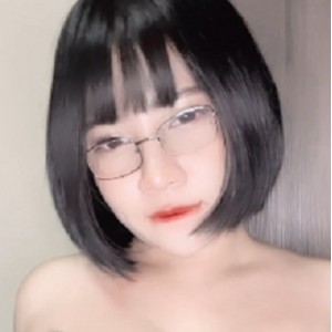 转载搬运Chalam顶级天然大罩杯私拍合集20V655M，球比头大童颜反差婊，解压请改后缀名为rar