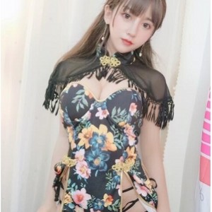 斗鱼性感过期米线线30V7G，甜美女仆长与红丝绒旗袍合集