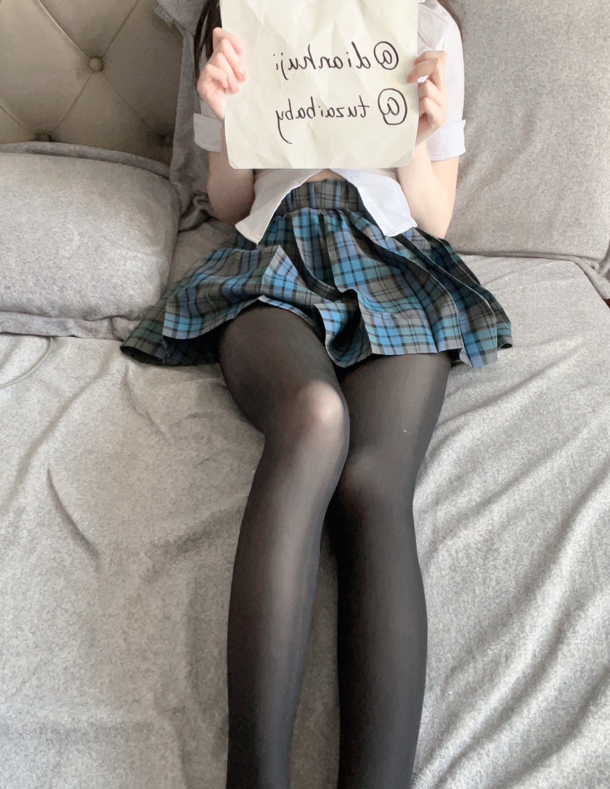 [转载搬运]兔崽baby推特合集56P+27V409M百度云双重压缩，资源不稳