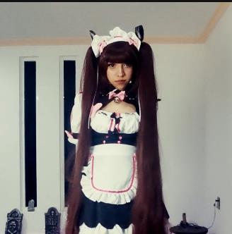 Cosplay合集平台玛莉最新自拍2V3.7G，包含道具秀与真人秀，快来下载观看！