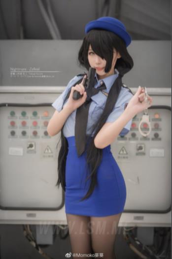 二次元模特Momoko葵葵性感下水合集4V未知G，微博粉丝50万