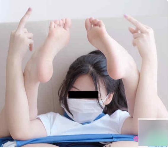 光“阴”御姐哔哩哔哩大罩杯吃土的媛媛最新合集7V7.6G，动漫COS美图与私拍视频