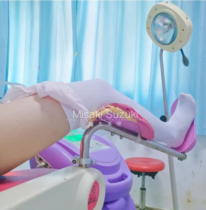 日本二次元COS女神铃木美咲最新诱人作品合集1V1.61G，神秘美腿魅力四送