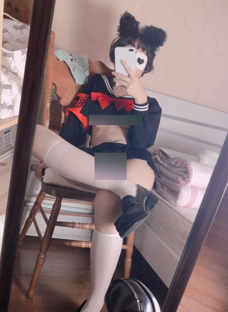 网红自拍小结巴最新作品合集9V4.45G，真实妹子身段分享