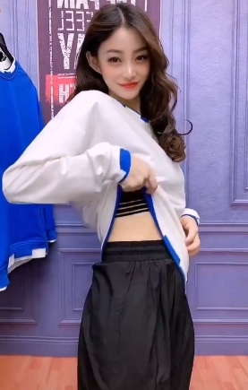 百度云欲望合集丽姬之欢最新视频12V4G，相亲幽会三人心情