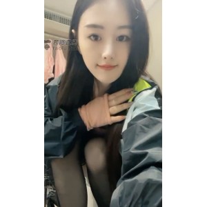 套路直播百度盘红绿灯羞辱指教合集41人视频415V126G，第一视角体验