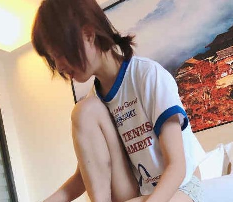 羞涩私拍希妹纯真合集1V1G，甜美小妹妹