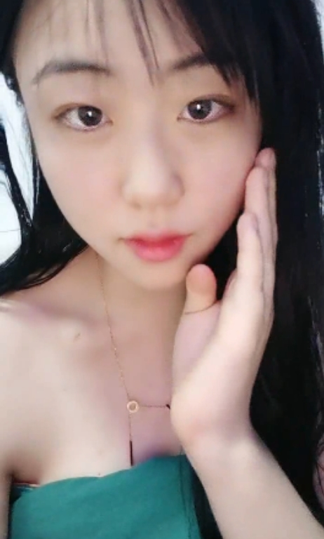 百度紫惜姐姐超级球童颜大罩杯视频合集55部35G，收藏350