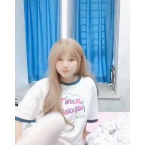 快手小溪早睡视频合集27部46.5G，收藏37