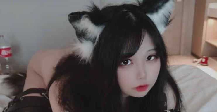 某推TS小舞酱精彩合集1.5G，玲珑身材诱人角色扮演