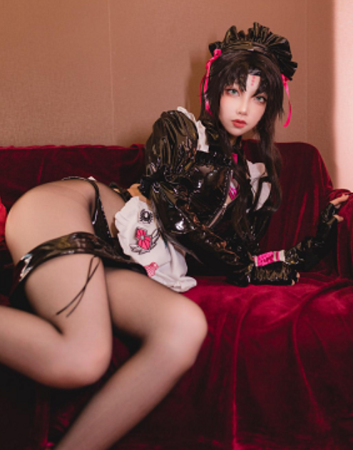 杏仁曲奇丰满了推特cos视频合集15部7.6G