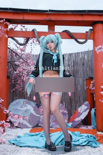 Telegram池甜福利姬互动小视频整理合集25部17G，解压码：韭菜炒海带