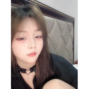 微博取越校花土豪约会视频65部23.8G绝密展示