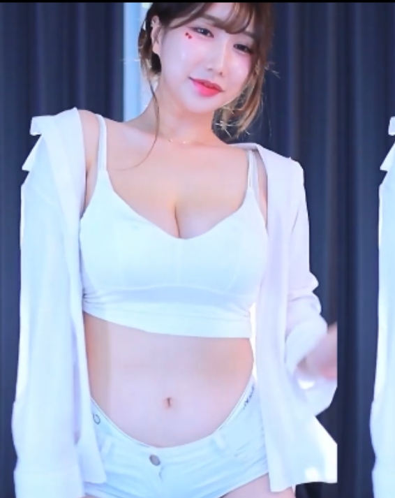 蕾颖韩国主播热舞视频9部1.7G合集宅男必看