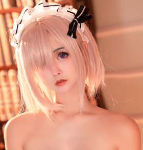 INS精选小礼好困绝密作品10套398P3.2G优质珍藏