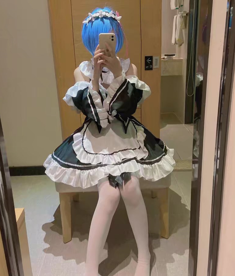 姜兔兔三人游私密视频合集174部2.8G推特劲爆