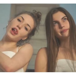 妖舌推特私拍合集65部31.3G道具演绎绝密珍藏