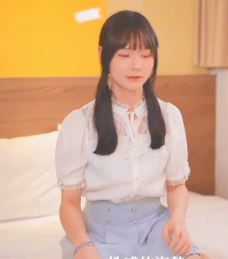 TS洪筱鈞深夜搭讪神作1部2.2G网红劲爆企划