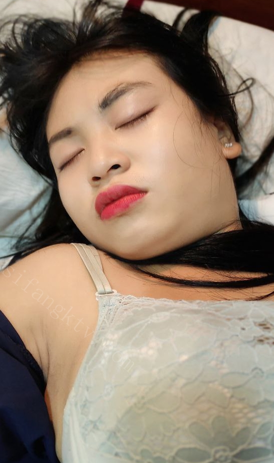 私房清纯学妹喂糖互动珍藏合集85部68G汁水横流