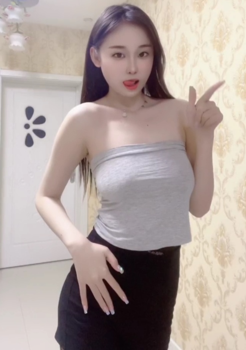 男王私密健身集锦474部27G翘臀热舞