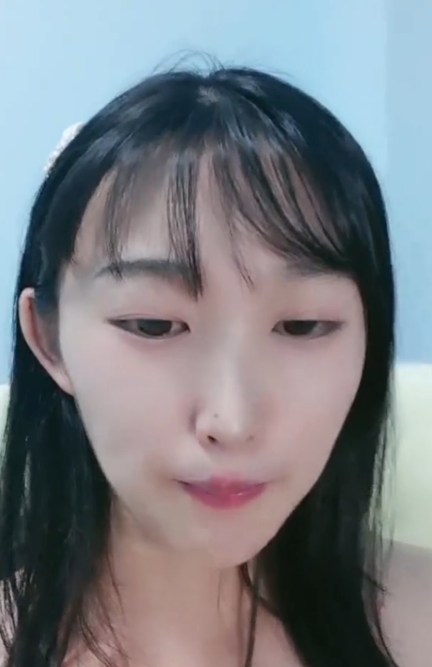 抖娘小九玥绝密热舞36部4.14G火辣直击