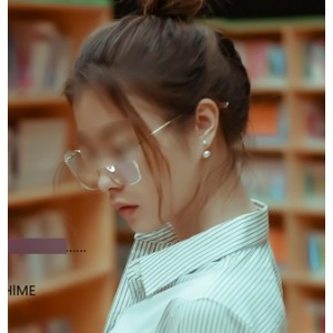 理万姬推特户外展示合集15部1.8G太劲爆