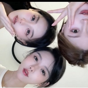 莫子AA高颜值cosplay作品72套76G推特展示