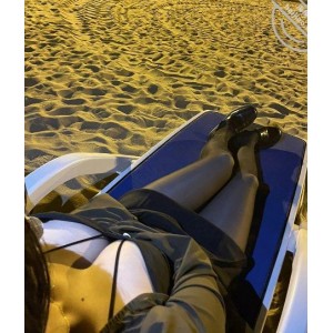 推特晓彤表妹呐喊13部4.8G傲人翘臀露骨交流