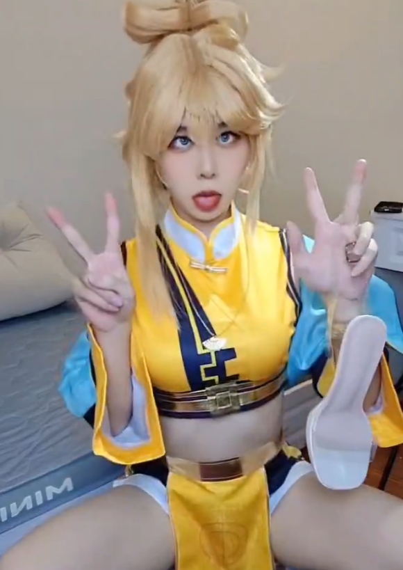 小梦明天再努力增量版26部绝密日常2.6G伪娘邻居浴室特辑