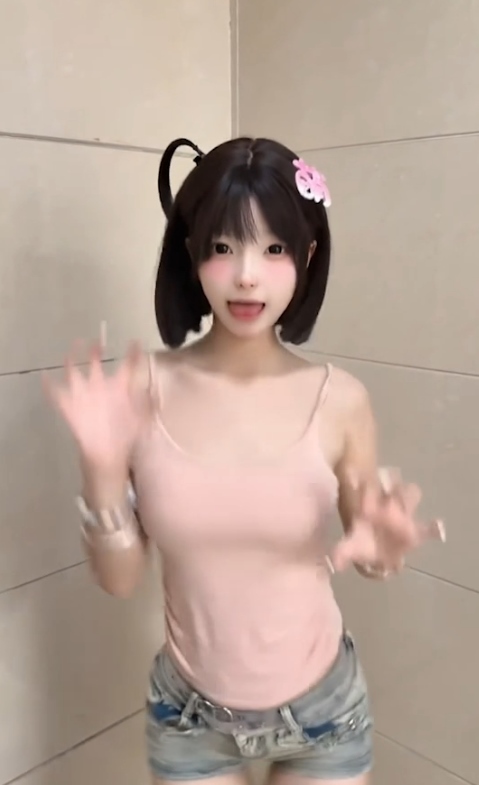 思考AI抖音热舞绝密合集64部880M太顶了