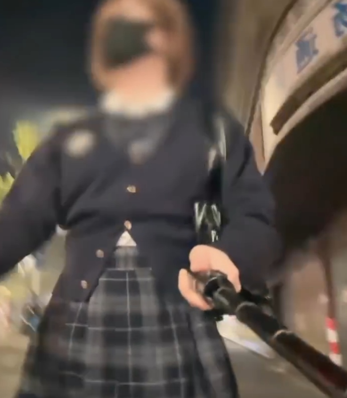 1.2G超对味伪娘mikixka展示视频1部